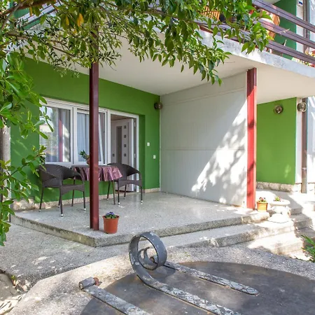 Appartement Sabina - 100m From Sea Crikvenica