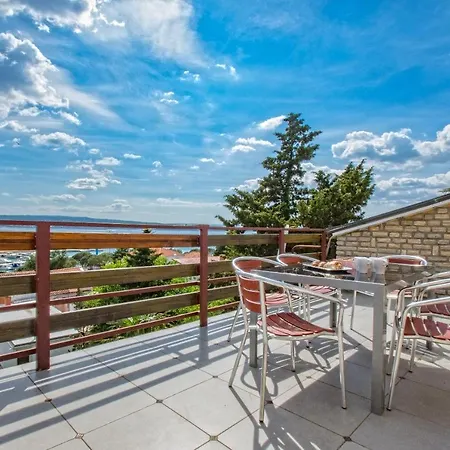 Sabina - 100m From Sea Crikvenica