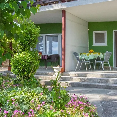 Sabina - 100m From Sea Apartment Crikvenica