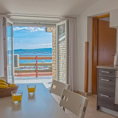 Sabina - 100m From Sea Crikvenica