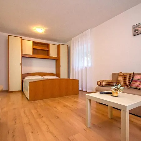 Apartment Sabina - 100m From Sea *