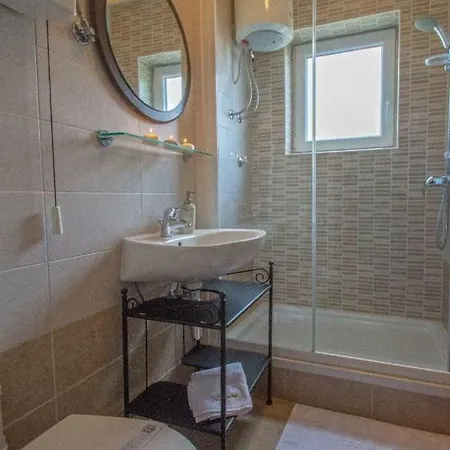 Sabina - 100m From Sea Apartment *
